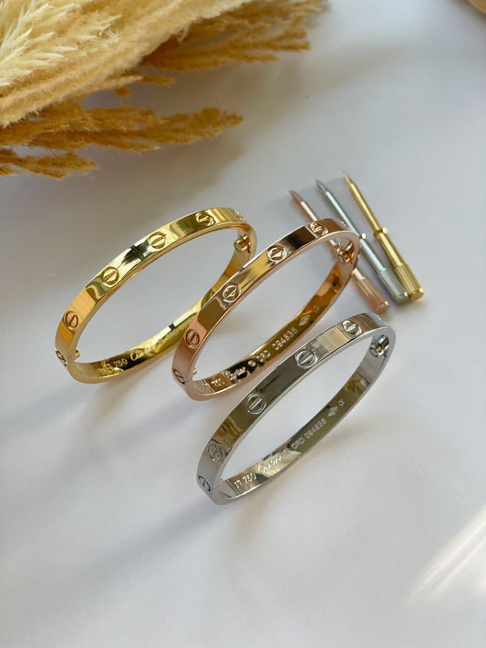 Cartier  Bracelets